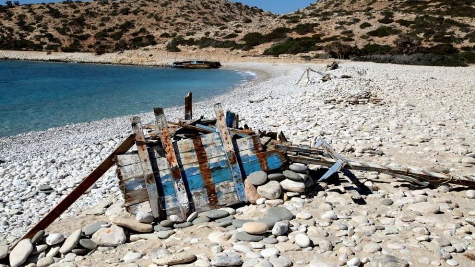 Απομεινάρια από ναυάγια μεταναστών στη Γαύδο